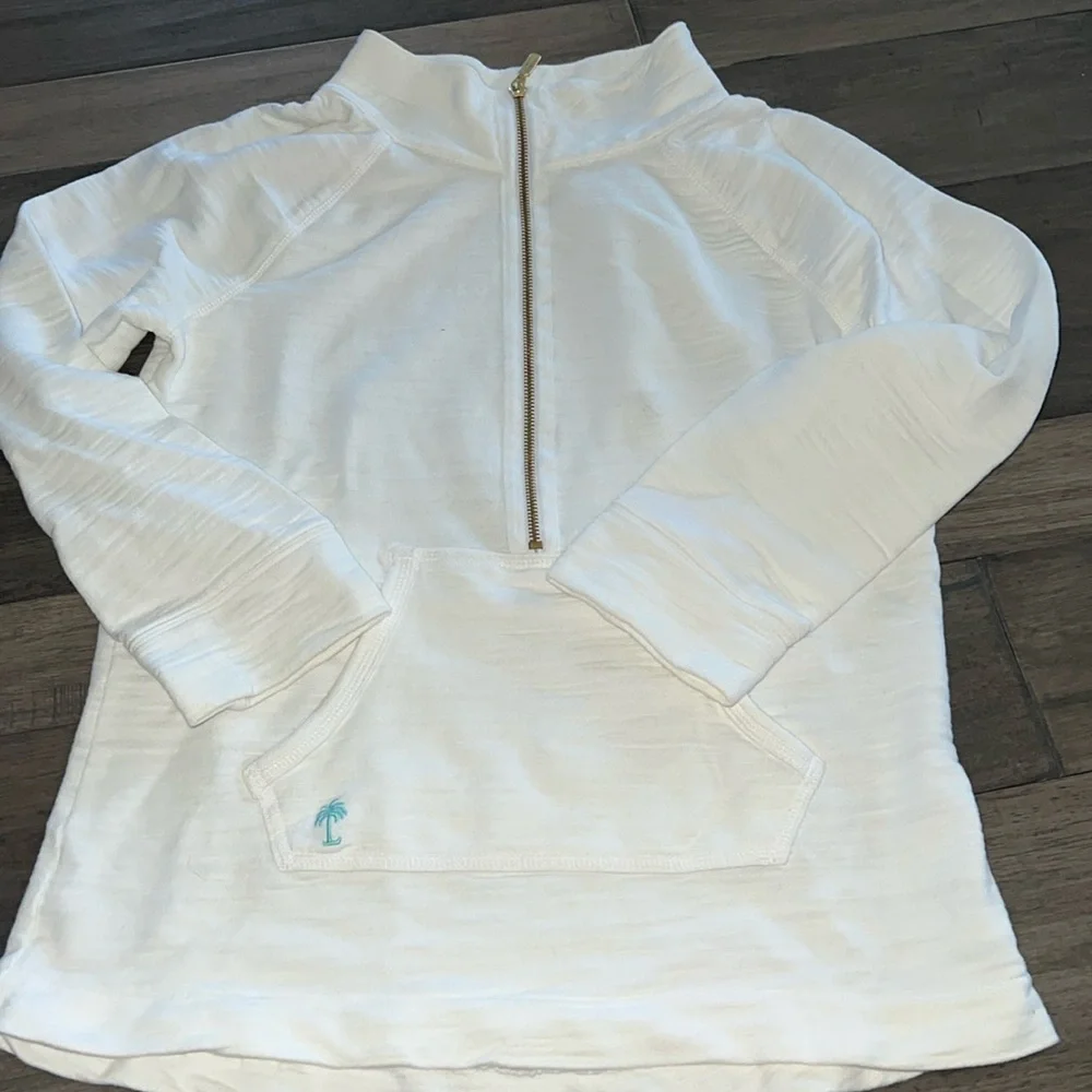 Lilly Pulitzer Textured Popover - Picture 1 of 3
